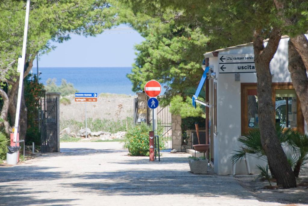 Camping Village La Pineta Сан-Вито-Ло-Капо Экстерьер фото